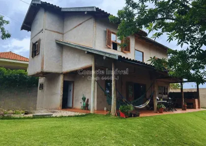 Casa de Condomínio com 3 Quartos à venda, 200m² no Núcleo Urbano Parque Ana Helena, Jaguariúna