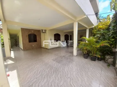 Casa com 3 Quartos à venda, 220m² no Centro, Camaçari