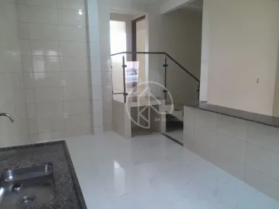 Casa com 2 Quartos à venda, 60m² no Santos Dumont, Juiz de Fora