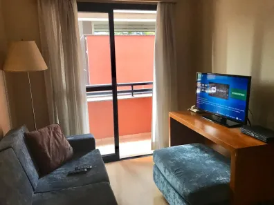 Flat com 2 Quartos para alugar, 55m² no Cidade Monções, São Paulo