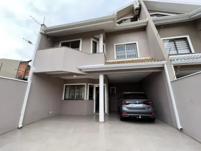 Sobrado com 3 Quartos à venda, 156m² no Santa Felicidade, Curitiba