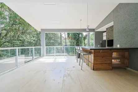 Sobrado com 3 Quartos à venda, 391m² no Santa Felicidade, Curitiba
