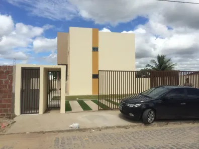 Apartamento com 2 Quartos à venda, 69m² no Nova Esperança, Parnamirim