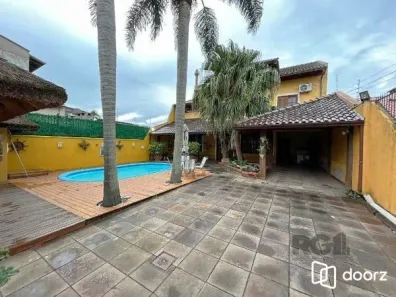 Casa com 3 Quartos à venda, 300m² no Guarujá, Porto Alegre