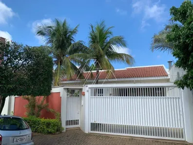 Casa com 4 Quartos à venda, 280m² no Jardim Maria Izabel, Marília