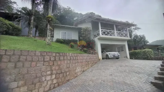Casa com 3 Quartos à venda, 510m² no Vila Nova, Joinville
