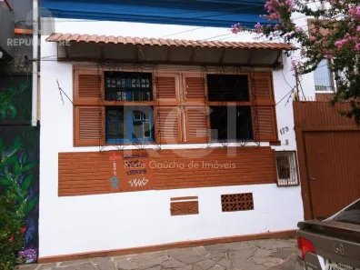 Casa com 2 Quartos à venda, 129m² no Cidade Baixa, Porto Alegre