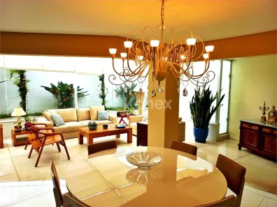 Casa de Condomínio com 3 Quartos à venda, 560m² no Horto Florestal, São Paulo