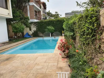 Casa com 3 Quartos à venda, 442m² no Vila Madalena, São Paulo