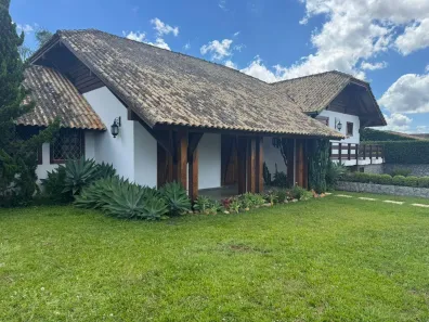 Casa com 4 Quartos à venda, 800m² no Estrela, Ponta Grossa