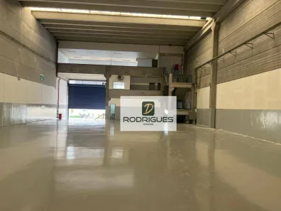 Galpão/Depósito/Armazém para alugar, 905m² no Casa Grande, Diadema