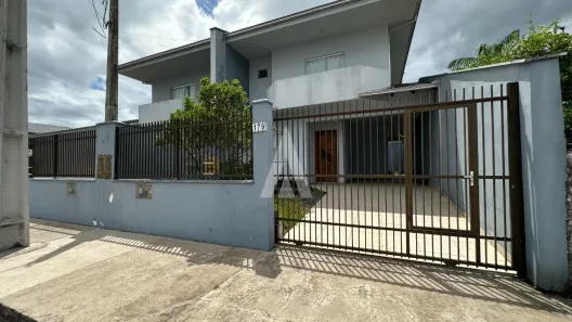 Sobrado com 3 Quartos à venda, 122m² no Iririú, Joinville