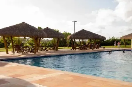 Lote/Terreno à venda, 699m² no Pium (Distrito Litoral), Parnamirim