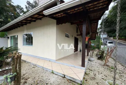Casa com 2 Quartos à venda, 189m² no Velha, Blumenau