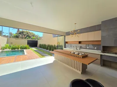 Casa com 3 Quartos à venda, 170m² no Vila São Joaquim, Aparecida de Goiânia
