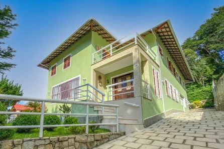 Casa de Condomínio com 3 Quartos à venda, 310m² no Parque do Imbui, Teresópolis