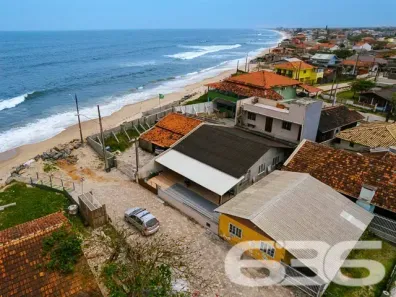 Sobrado com 5 Quartos à venda, 220m² no São Francisco do Sul, Balneário Barra do Sul