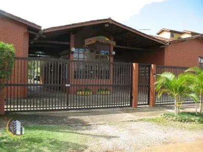 Sobrado com 2 Quartos para alugar, 75m² no Jardim do Sol, Caraguatatuba