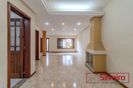 Casa com 3 Quartos à venda, 291m² no Camaquã, Porto Alegre