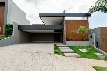 Casa de Condomínio com 3 Quartos à venda, 198m² no Parque Industrial, Maringá