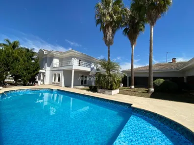 Sobrado com 3 Quartos à venda, 583m² no Chácara Mantovani, Americana