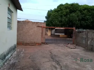 Casa com 2 Quartos à venda, 74m² no Cristo Rei, Várzea Grande