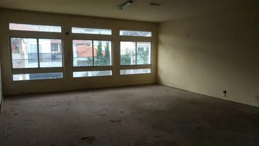 Sobrado com 6 Quartos à venda, 300m² no Jardim das Laranjeiras, São Paulo
