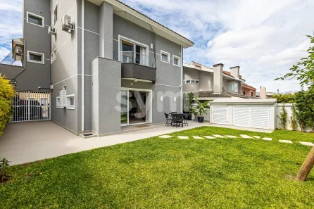 Casa com 3 Quartos à venda, 285m² no Santo Inácio, Curitiba