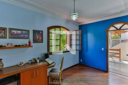 Casa com 3 Quartos à venda, 152m² no Santa Amélia, Belo Horizonte