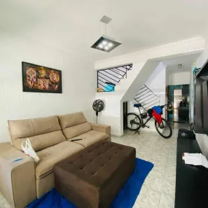 Casa com 2 Quartos à venda, 100m² no Jardim Gurilândia, Taubaté