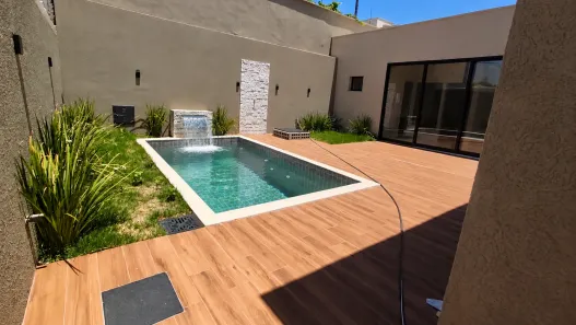 Casa com 3 Quartos à venda, 271m² no Jardim Atlântico, Goiânia