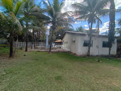 Fazenda/Sítio com 2 Quartos para alugar, 2697m² no Jardim Imperial, Aparecida de Goiânia