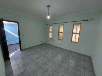 Casa com 3 Quartos para alugar, 179m² no Estádio, Rio Claro