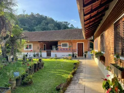 Fazenda/Sítio com 4 Quartos à venda, 300m² no Vila Regente Feijó, São Paulo