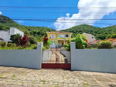 Imóvel Comercial com 3 Quartos para alugar, 302m² no Centro, Poços de Caldas