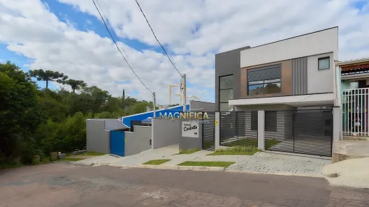 Sobrado com 3 Quartos à venda, 156m² no Cidade Industrial, Curitiba