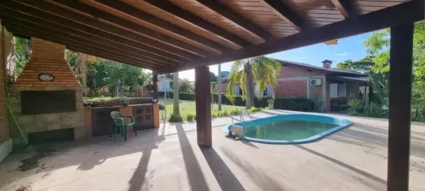 Casa de Condomínio com 3 Quartos à venda, 1400m² no Águas Claras, Viamão