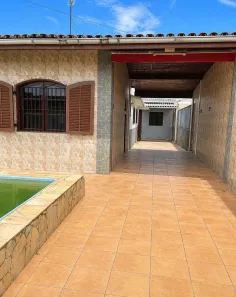 Casa com 2 Quartos à venda, 140m² no Balneário dos Golfinhos, Caraguatatuba