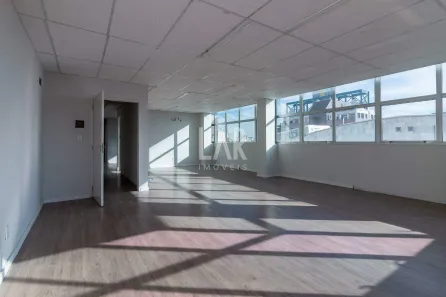 Sala Comercial para alugar, 200m² no Santa Efigênia, Belo Horizonte