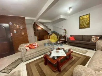 Sobrado com 4 Quartos à venda, 134m² no Interlagos, São Paulo