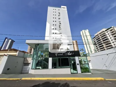 Apartamento com 3 Quartos para alugar, 142m² no Fundinho, Uberlândia