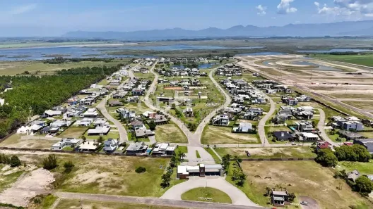 Lote/Terreno à venda, 600m² no , Xangri-Lá