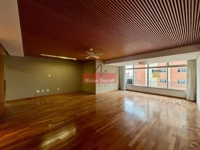 Apartamento com 4 Quartos para alugar, 190m² no Sion, Belo Horizonte