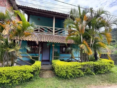 Casa com 3 Quartos à venda, 142m² no Vargem Grande, Teresópolis