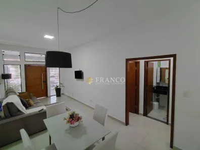 Sobrado com 3 Quartos à venda, 180m² no Jardim das Nações, Taubaté