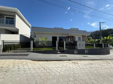 Casa com 3 Quartos à venda, 70m² no Bela Vista, Palhoça