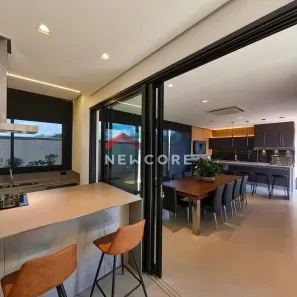 Casa de Condomínio com 4 Quartos à venda, 350m² no Vila Santa Maria, Piratininga
