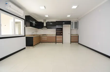Casa com 3 Quartos à venda, 180m² no Ponte do Imaruim, Palhoça