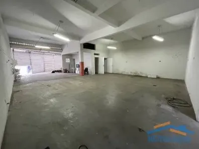 Prédio Comercial à venda, 450m² no km 18, Osasco