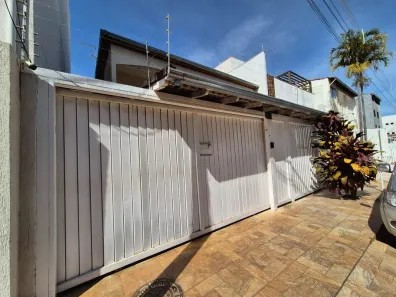 Casa com 6 Quartos à venda, 280m² no Candangolândia, Brasília